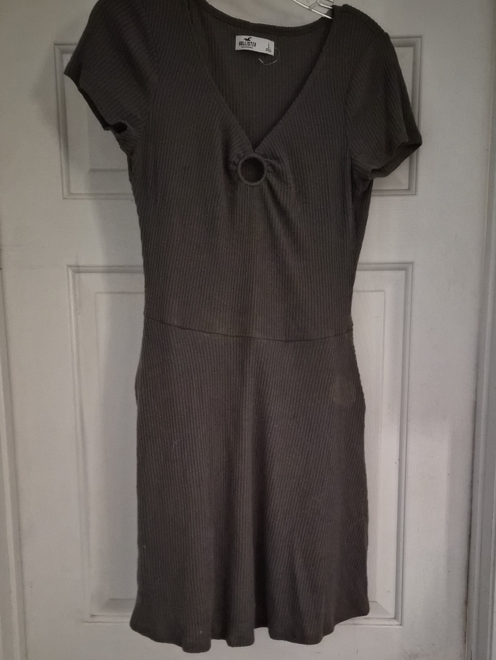 Hollister Olive Ribbed V-Neck Dress with Front Ring Accent
